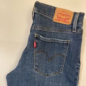 Levi’s 312 Shaping Slim Size W27 L30